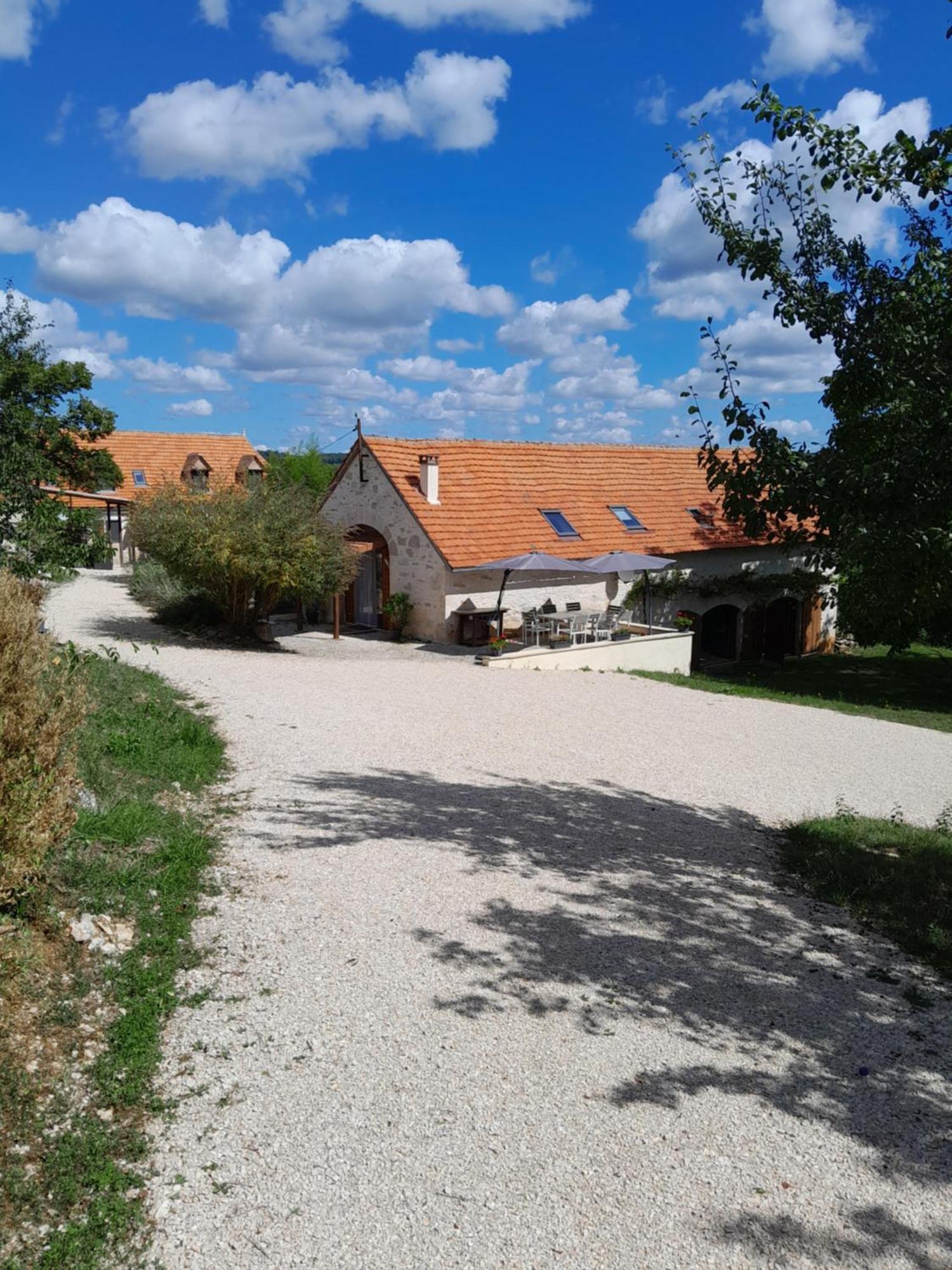 Le Cele Villa Orniac Exterior photo